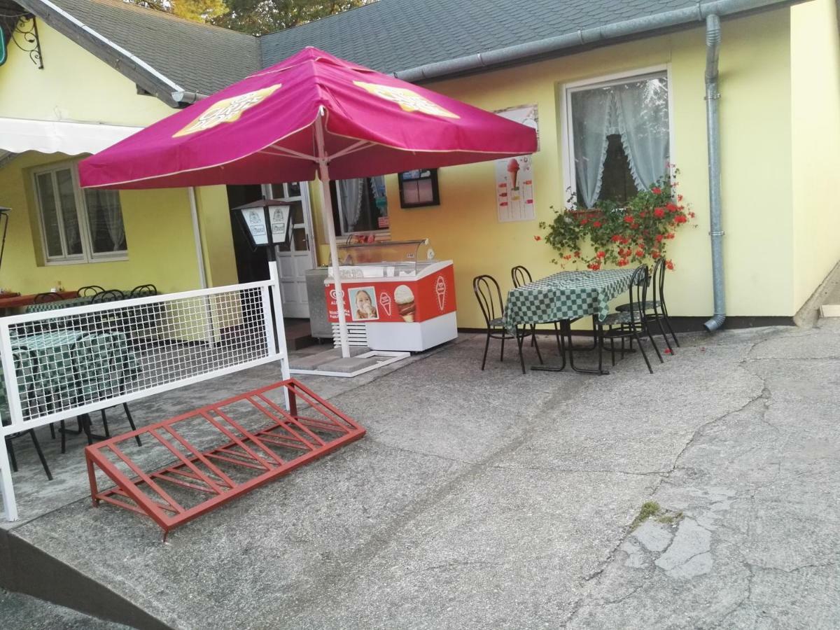 Vadasa Motel Es Etterem Hegyhatszentjakab Exterior photo